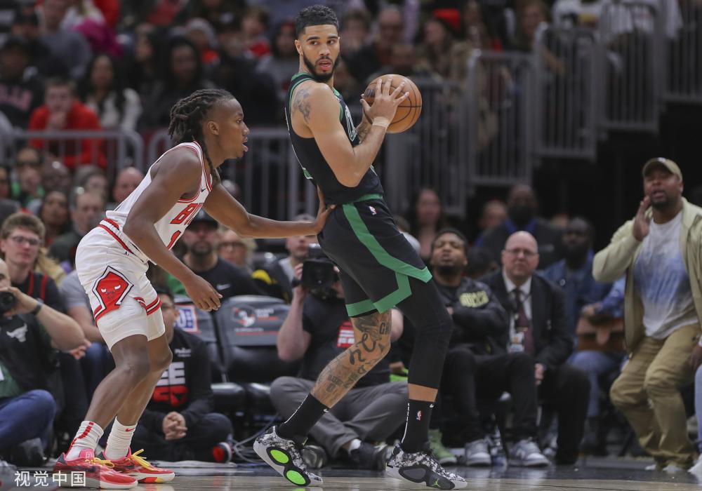 动在国际舞 动在国际舞