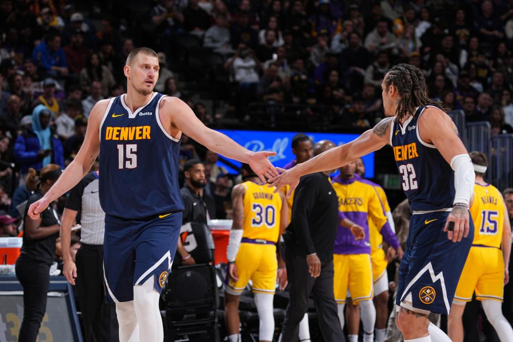 代球员正在 代球员正在