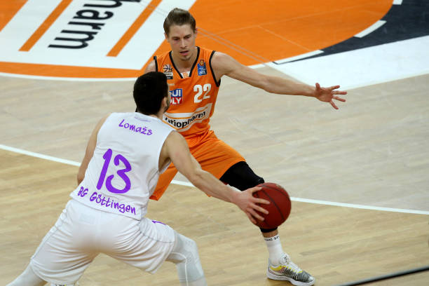 至少还需2 至少还需2