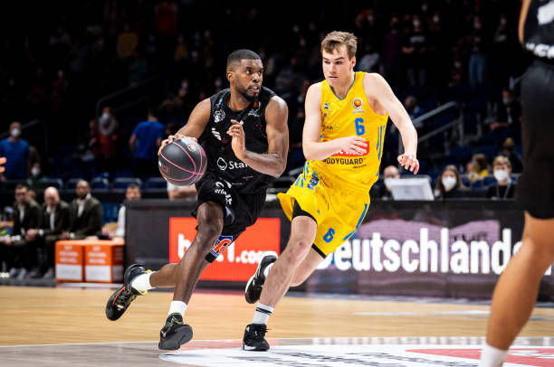 破重围的关 破重围的关