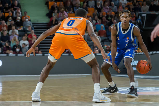 作为沙特历 作为沙特历